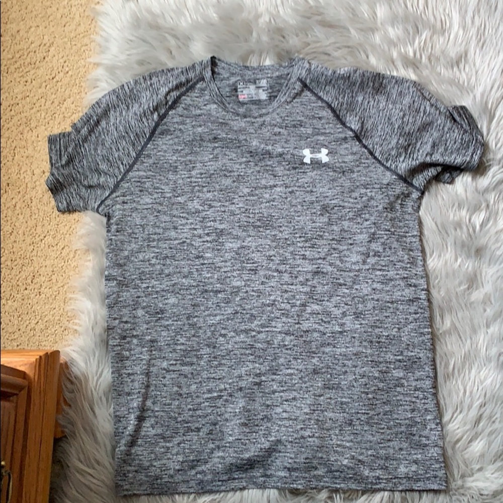 Under armour t-shirt